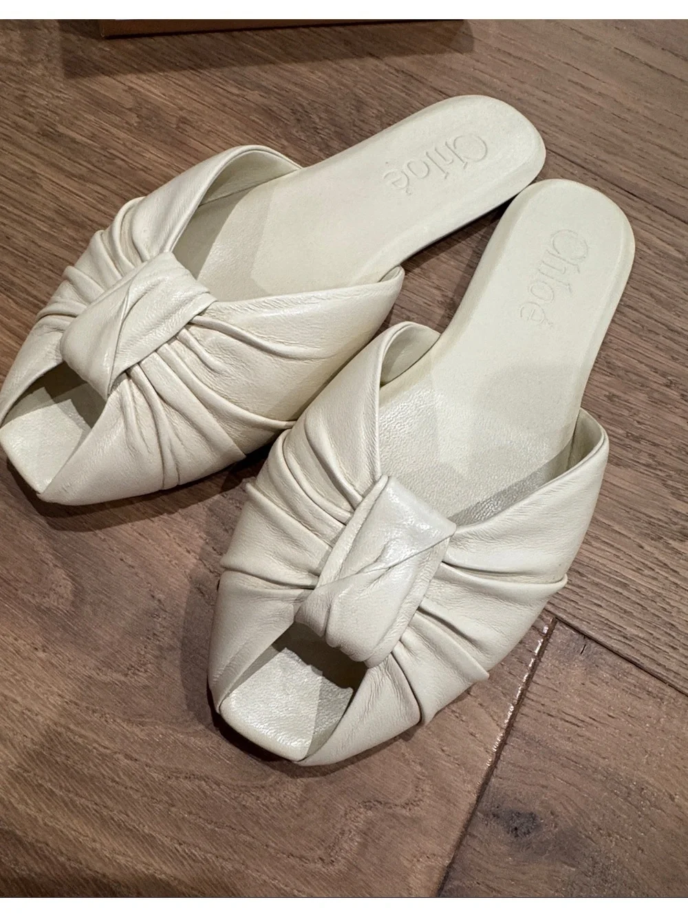 Chloe cream leather